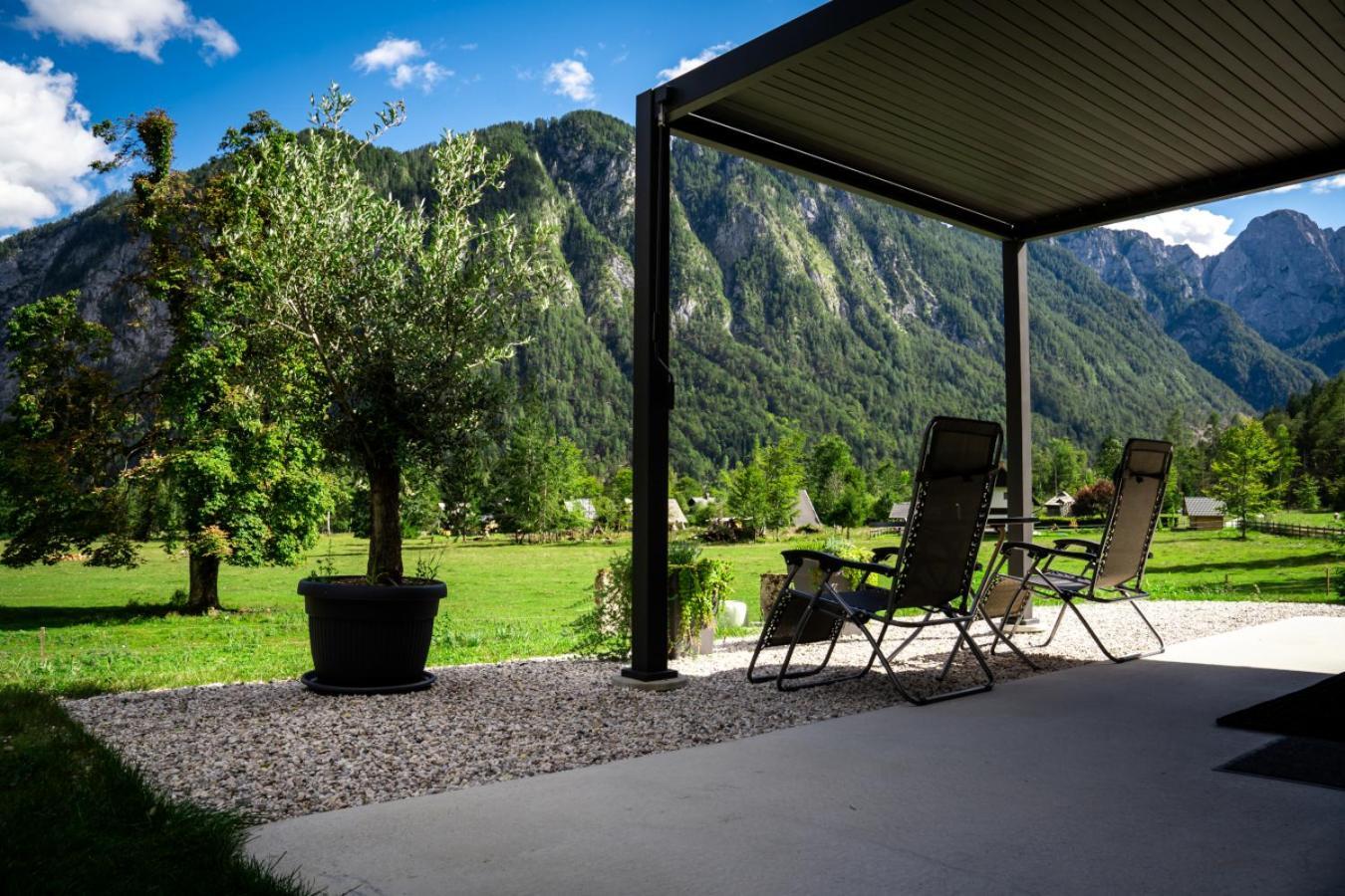 Radovna Chalet With Panoramic View Mojstrana Bagian luar foto